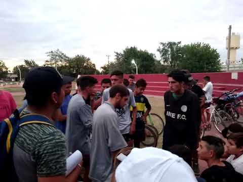 Fanta vs Ezze vs Juan (triangular) Coronados Free.