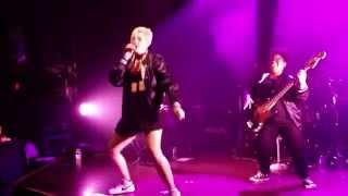 Betty Who in Buffalo - Lovin' Start