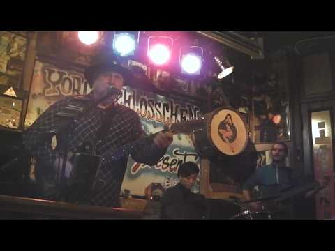 Sittin on the dock of the Bayig - Joe Stolle & Band