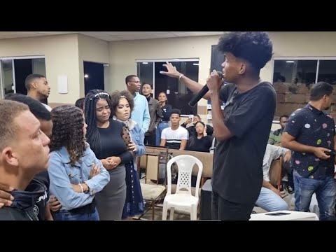QUE PRESENÇA LINDA 😭 É DIFERENTE DEMAIS🔥 Eliwelton Raymond - Sala de Adoração