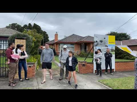 18 Tenham Gr, Cheltenham - Auction Footage