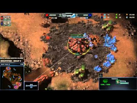 Jaedong's incredible proxy 2 gate hold while going hatch first