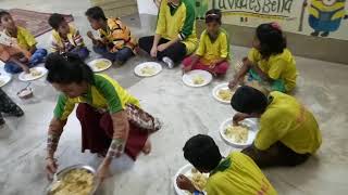 preview picture of video 'SMILE Food distribution for Street Children'