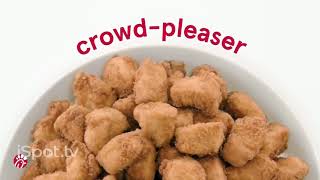 Chick-fil-A Nugget Trays TV Spot, 'Holidays: Crowd Pleaser'