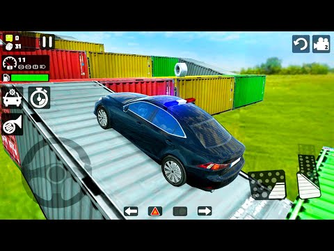 Lexus Sedan With Emergency Sirens On A Container Stunt Track #3 - Android Gameplay