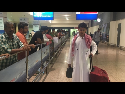 المضيوم من الغنم الى دبي " جاب العيد في المطار " شوفو وش صار !!