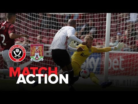 Northampton 0-2 Blades - match action