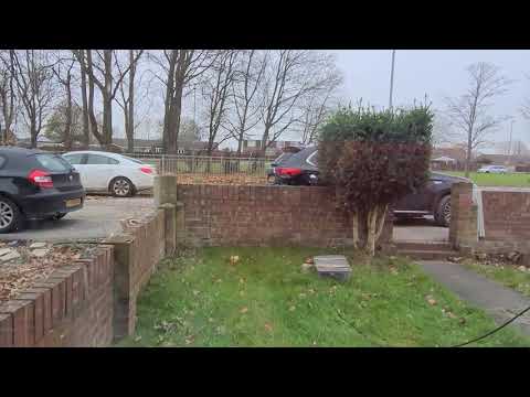 Warrington領航，11月28日，好多地方已經落咗雪，今日終於輪到Warrington落雪鳥，係由WA5開始先，由西至東，十零廿分鐘後，就到WA1嘅Woolston區都開始有雪