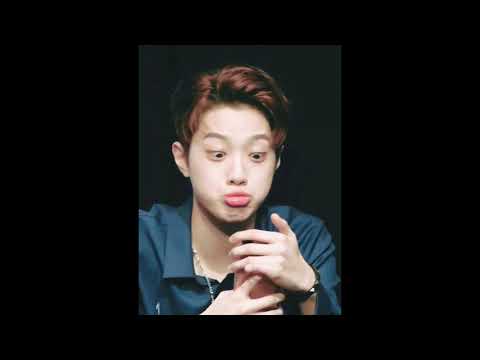 WANNA ONE  fan sign  GUANLIN can be cute and sexy at the same time! 😍😭