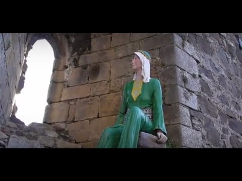 6 Carrickfegus Castle, LADY AFFRECA wife of John de Courcy