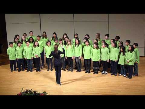 SAILING (Gavin Sutherland-Rod Stewart) Coro del Colegio Público Ntra. Sra. del Lucero - Madrid
