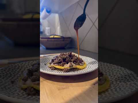 GLUTEN FREE Taco Bell Mexican Pizza-@sarahtolson on IG for ingredients used! #tacobell #glutenfree