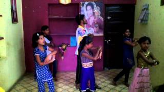 preview picture of video 'Dance to M J Dance Academy Ambad'