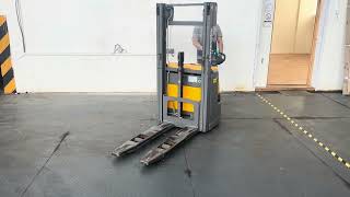Stacker Jungheinrich EJC 112 LI ION 2.5m/ free lift/ 2051h | Imagem 4 - Machineryline