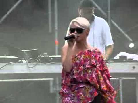 Chełm-Festiwal Pozytywna Kultura LILU-Jeansy (feat. SMARKI SMARK).flv