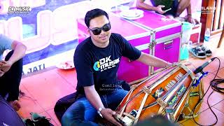 Download lagu DK MUSIC - CEK SOUND DK MUSIC - WONG BIASA PEMUDA DESA KARANGGONDANG & SROBYONG WATES mp3 Download lagu DK MUSIC - CEK SOUND DK MUSIC - WONG BIASA PEMUDA DESA KARANGGONDANG & SROBYONG WATES mp3