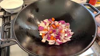Easy Spicy Hoisin Pork and Veggie Stir Fry