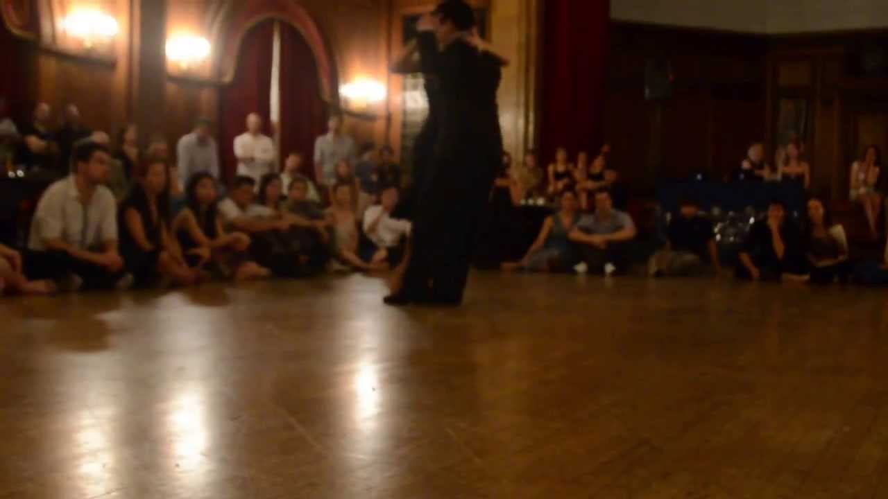 Noelia Hurtado & Carlitos Espinoza, 'Picante' (Biagi)