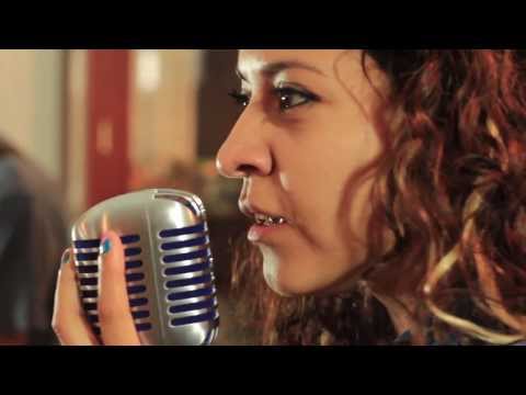 Coctel Calavera ft. Ana Valle - Me Largo de Aquí