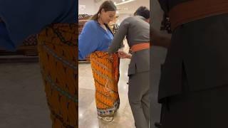 Download lagu Wanita Indonesia menunjukkan cara menata sarung #indonesia #sarung #busanaasian #travelvlog mp3 Download lagu Wanita Indonesia menunjukkan cara menata sarung #indonesia #sarung #busanaasian #travelvlog mp3