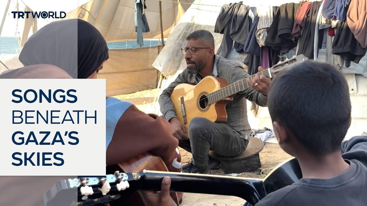 Palestinian teacher turns hum of Israeli drones into music