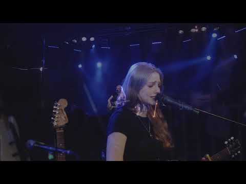 Tereza Balonová - Tereza Balonová - Půlnoc (Live)