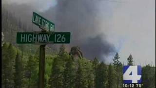 preview picture of video 'Wildfire prompts evacuations in Jemez Mountains'
