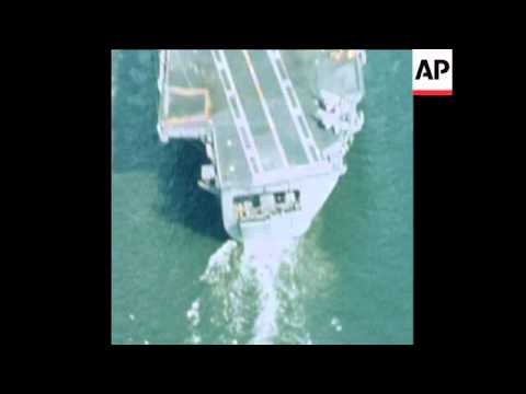 SYND 30 4 75 US NAVY BIGGEST AIRCRAFT CARRIER "NIMITZ"