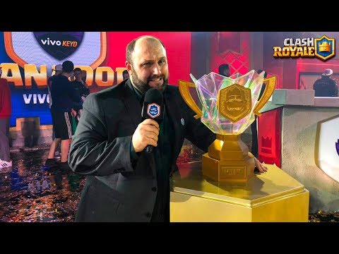 ENTREVISTA COM O CAMPE