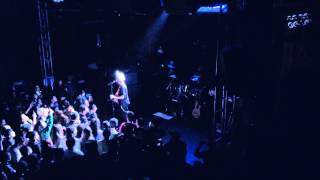 Raury Performs Cigarette Song