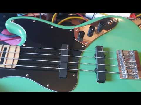 6mm Potentiometer Knobs for EMG J Pickups - £11 for four off Amazon