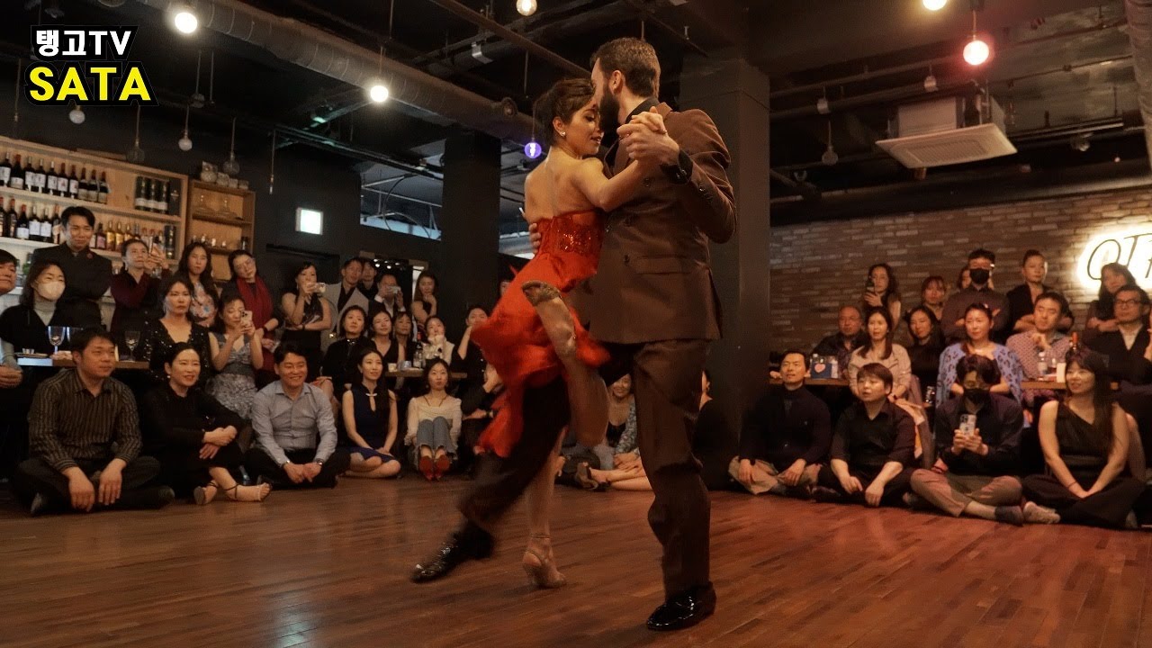 Video thumbnail for 2025/1/11 Gianpiero Galdi&Lorena Tarantino in Seoul @Otra Tango Club #5