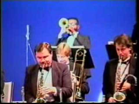 Dick Cully Big Band - Take The A Train