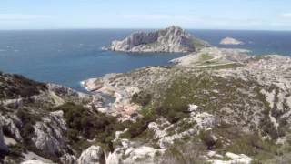 preview picture of video 'Marseille, Calanques islands, South France'