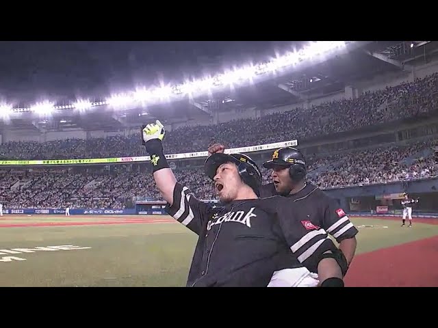 【3回表】デスパイネも一緒に!! ホークス・松田宣 32号3ランホームランで 「熱男～」 2018/10/7 M-H