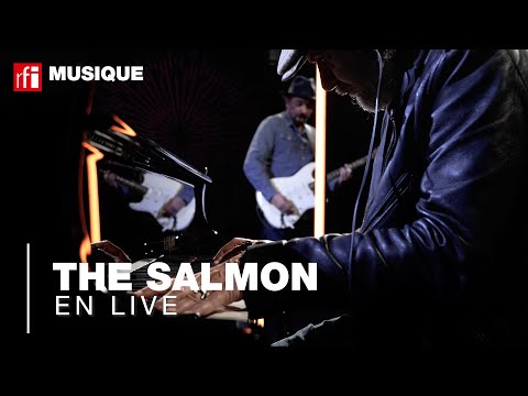 The Salmon en live