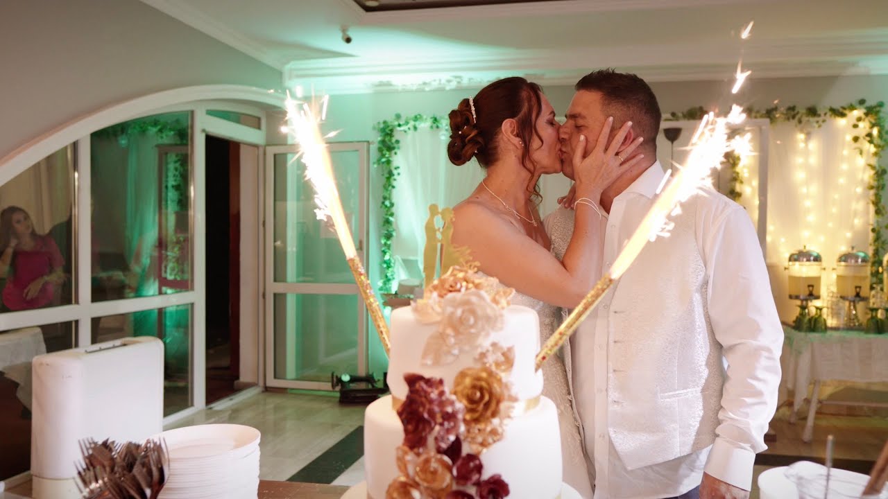 Réka & Peti  - Esküvői Storytelling Video 4K / - 2025 - /