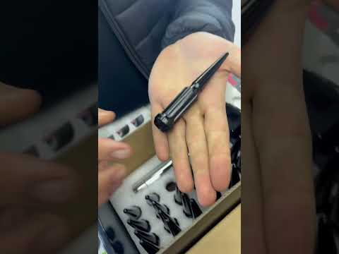 Spike wheel lug nuts