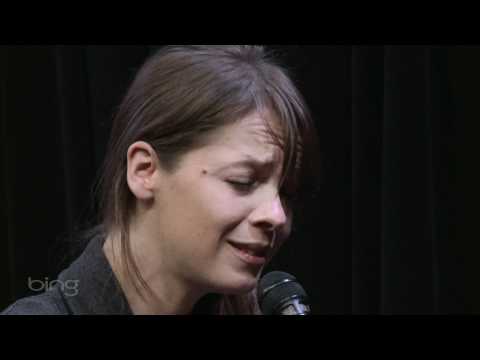 Laura Jansen - Use Somebody (Bing Lounge)