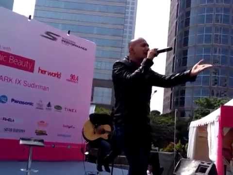 HUSEIN ALATAS With COG - DEALOVA, Live FX Senayan 19 Oktober 2014