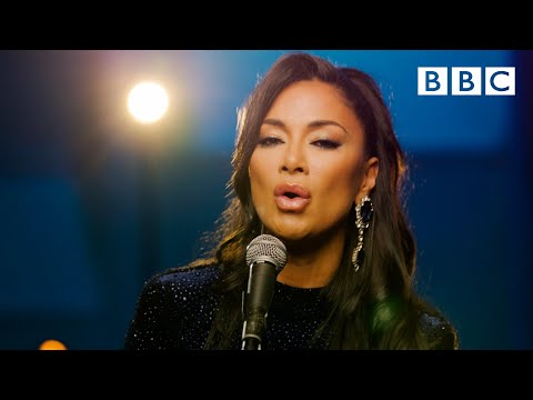 @NicoleScherzinger performs 'Never Enough' from The Greatest Showman 🙌 ✨❤️ BBC