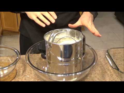 Crestware SFS08 Stainless Steel 8 Cup Flour Sifter Crestware SFS08 Stainless Steel 8 Cup Flour Sifter