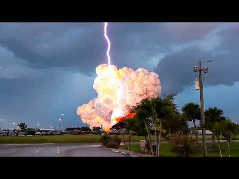 75 Incredible Lightning Strikes Caught on Camera