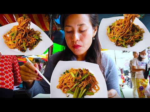 Breakfast At Boeung Trabaek - Fried Long Noodle With Beef And Vegetables