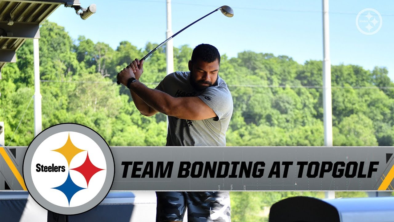 Steelers team bonding at Topgolf | Pittsburgh Steelers