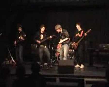 Edru Enke Pyromaniac