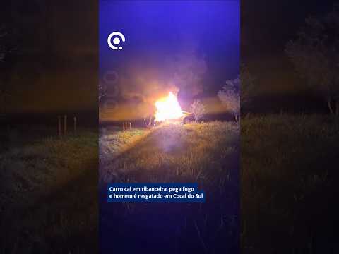Carro cai em ribanceira, pega fogo e homem é resgatado em Cocal do Sul