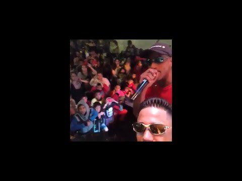 MC V7 & MC Joãozinho VT - Abandonei a Gabriela (Show Lotado) 2018