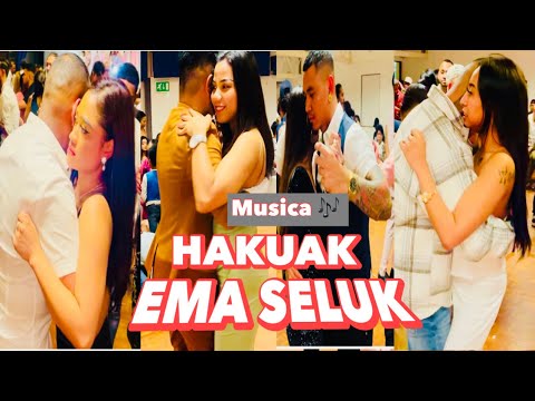 HAKUAK EMA SELUK