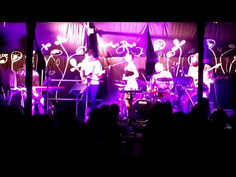 Georgy Porgy - Pepper Club the power trio (feat. Michel Ott)